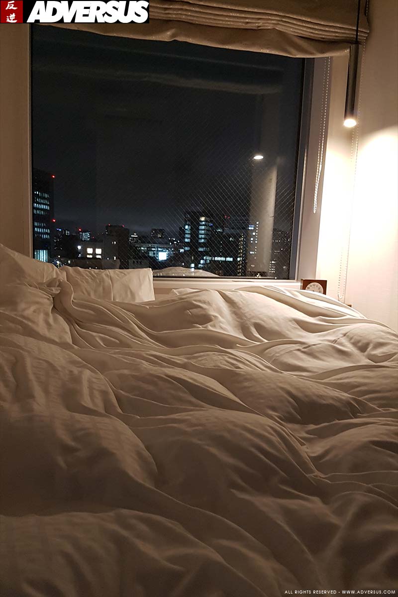 Sleepless night in Tokyo. Foto Charlotte Mesman