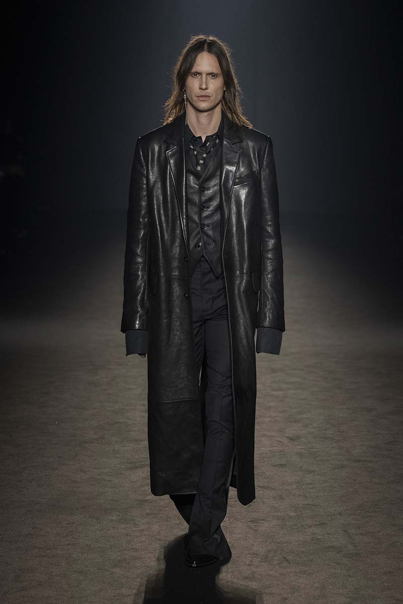 Ann Demeulemeester autumn winter 2024 2025 - Photo courtesy of Ann Demeulemeester