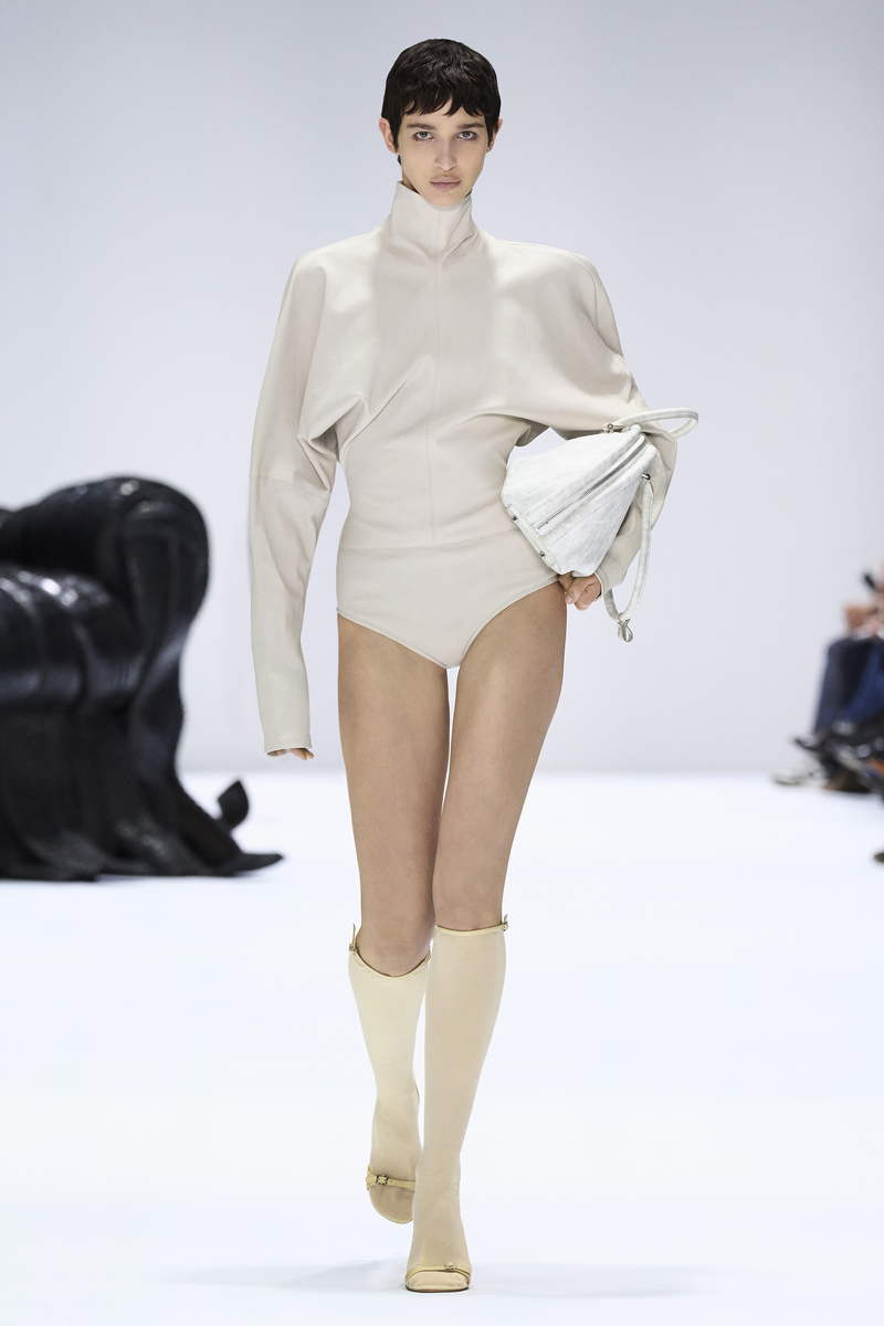 Acne Studios Woman Fall Winter 2024-2025 Collection - Photo courtesy of Acne Studios