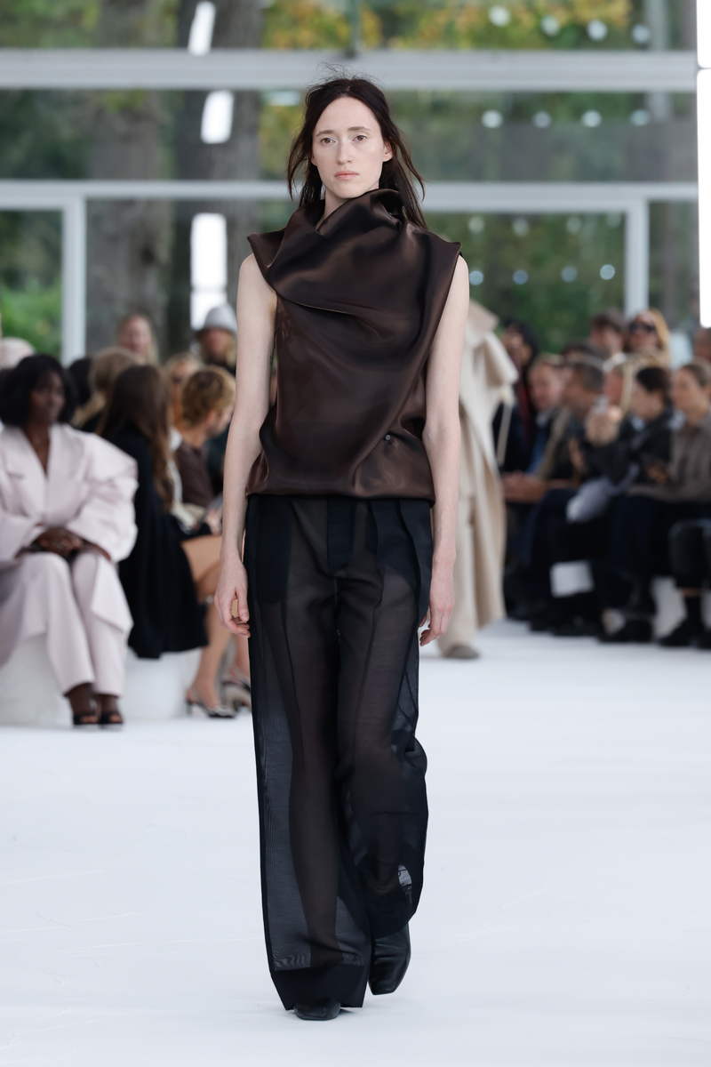 Issey Miyake Spring Summer 2025 Collection - Photo courtesy of Issey Miyake