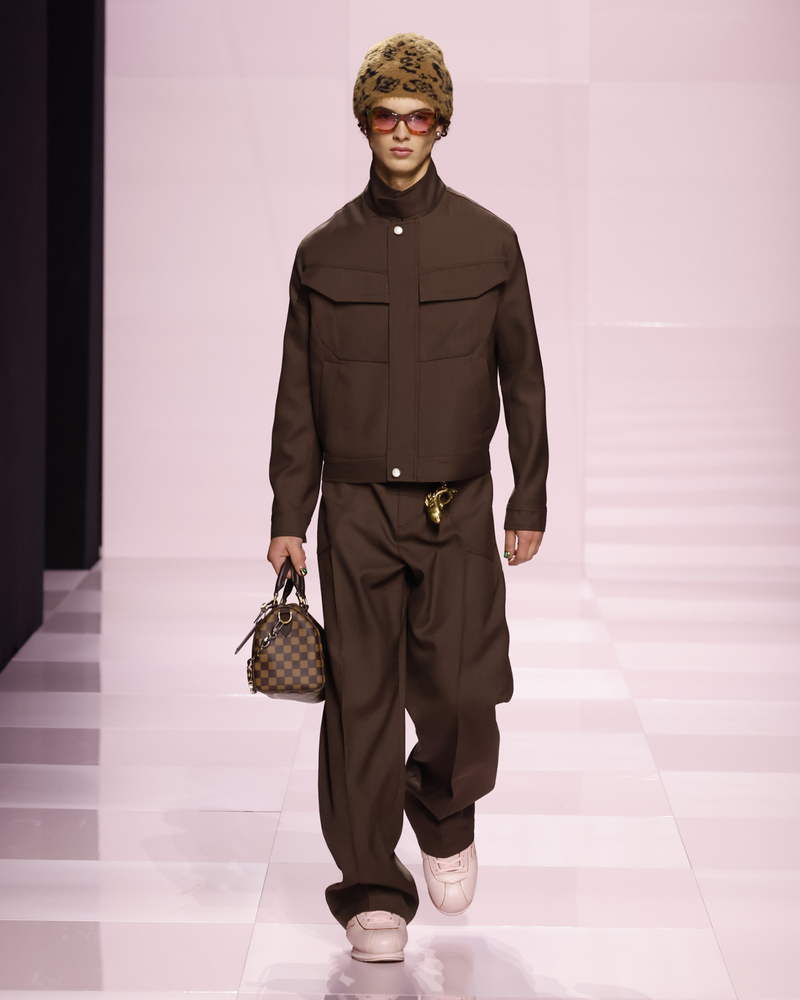 LOUIS VUITTON MEN’S FALL-WINTER 2025 SHOW © Louis Vuitton – All rights reserved